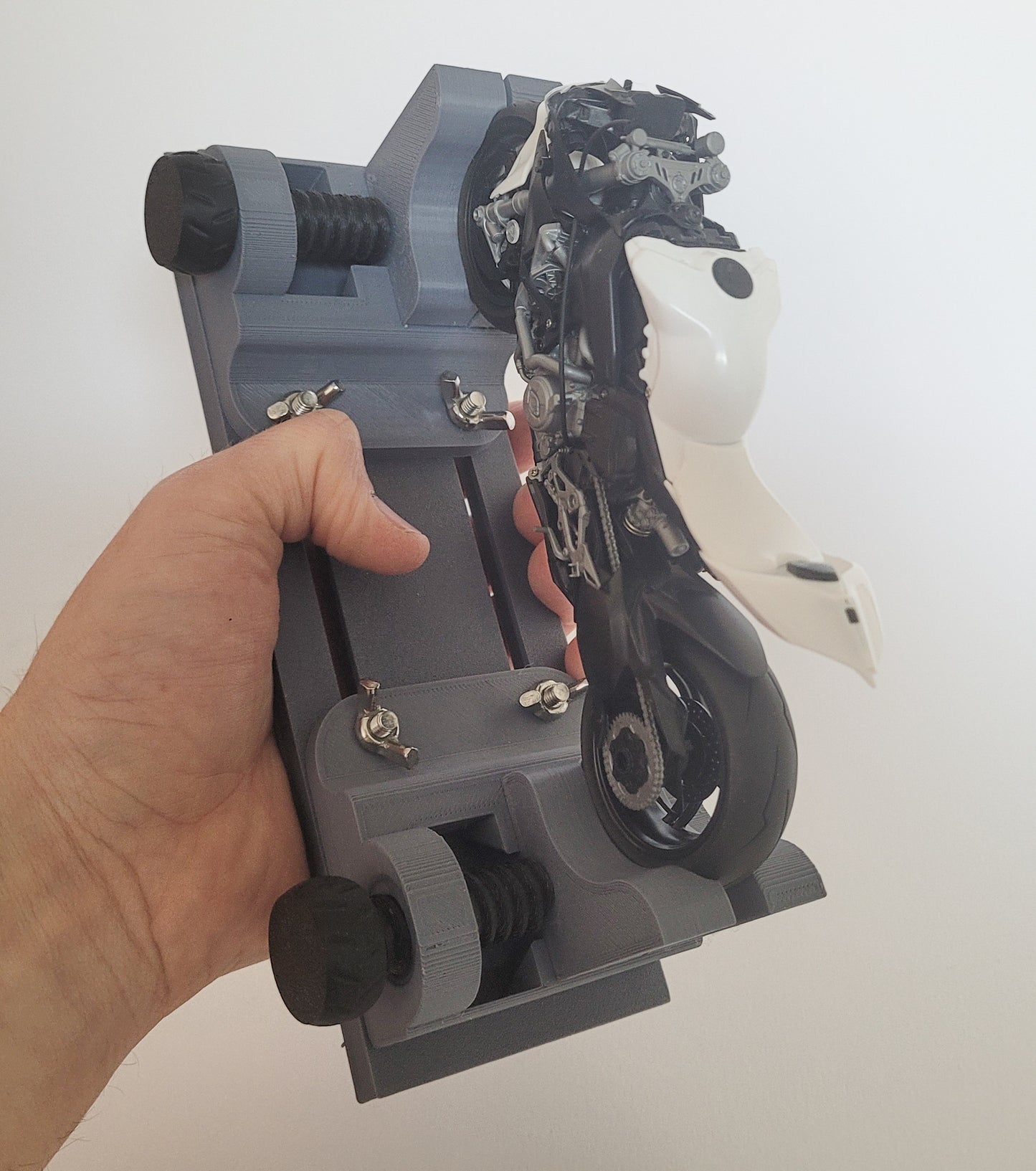 Motorcycle Model kit berth stand for 1/12 Scale Cradle Bike Adjustable build jig MMCB